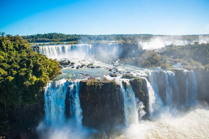 Rio aux chutes d'Iguaçu